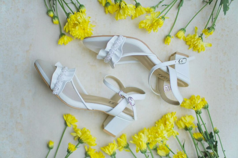 The Portrait Of Our Bride Shoes @sherlydoank 